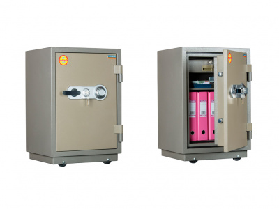 Сейф Valberg FRS-73.T-CL