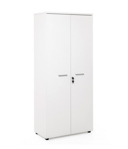 Высокий гардероб с вешалк