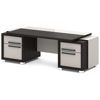 Стол руководителя с двумя тумбами L-119