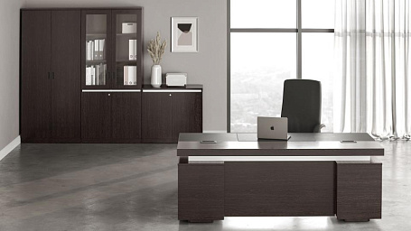 Кабинет руководителя Ливерпуль / Liverpool