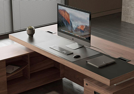 Кабинет руководителя Ливерпуль / Liverpool